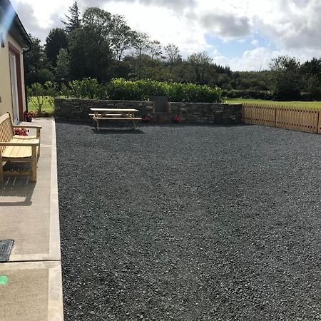 Joes Cottage Clarecastle Exterior photo