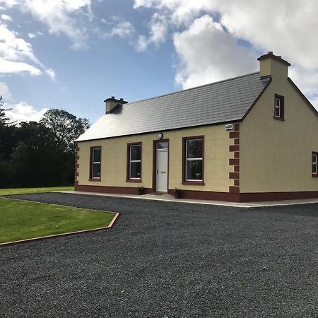 Joes Cottage Clarecastle Exterior photo